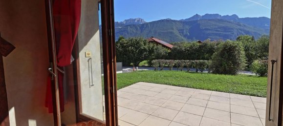 3 bedrooms House in Lathuile, France No. 201940 7