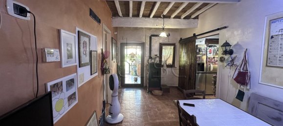 3 rooms House in Città di Castello, Italy No. 299660 10
