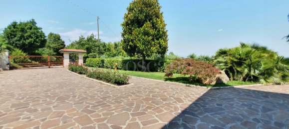 6-salle Villa à Lonato del Garda, Italy No. 198551 8