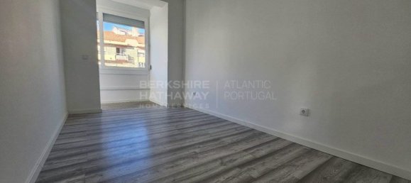 Studio in Lisbon, Portugal No. 153035 4