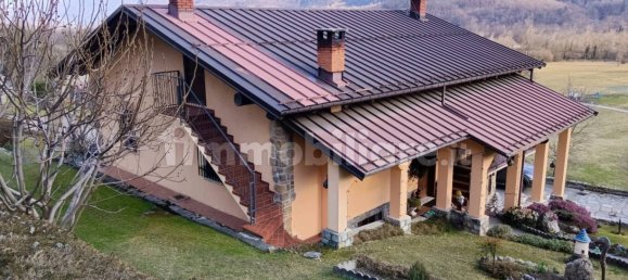 4 bedrooms Villa in Aisone, Italy No. 203377 13