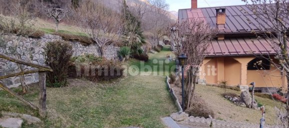 4 bedrooms Villa in Aisone, Italy No. 203377 10