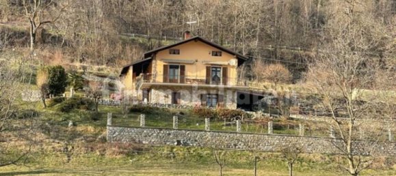 4 bedrooms Villa in Aisone, Italy No. 203377 37
