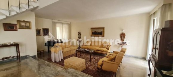 3 Schlafzimmer Villa in Lecce, Italy, Nr. 220079 33