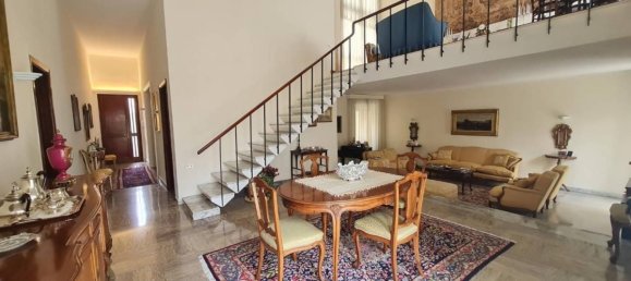 3 Schlafzimmer Villa in Lecce, Italy, Nr. 220079 31