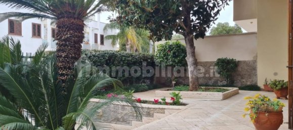 3 Schlafzimmer Villa in Lecce, Italy, Nr. 220079 4