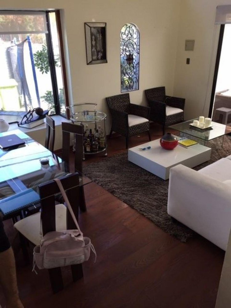 4 bedrooms House in Santiago, Chile No. 1936