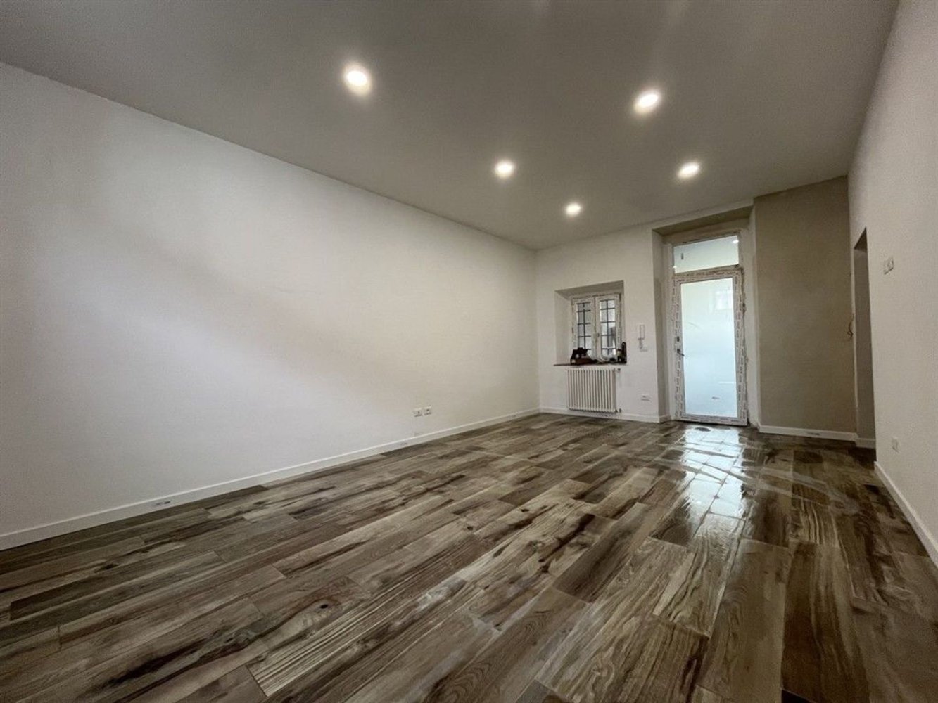 2 rooms Apartment in Lissone, Italy No. 218271