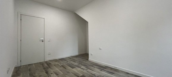 2 rooms Apartment in Lissone, Italy No. 218271 13