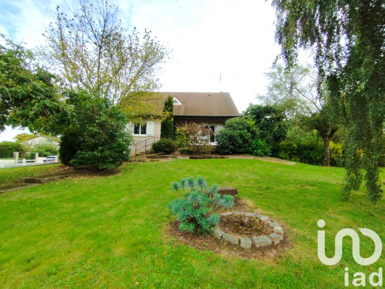 3 Schlafzimmer Haus in Cormenon, France, Nr. 229494