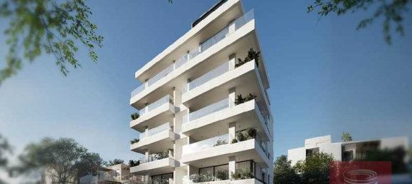 3 bedrooms Apartment in Larnaca, Cyprus No. 20289 3