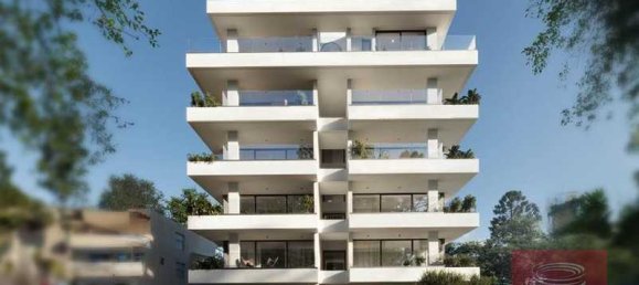 3 bedrooms Apartment in Larnaca, Cyprus No. 20289 2