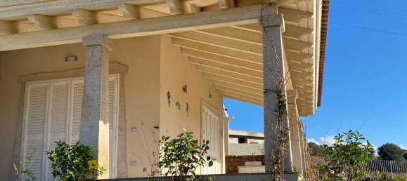 Casa de 3 habitaciónes en Trinità d'Agultu e Vignola, Italy No. 107241 2