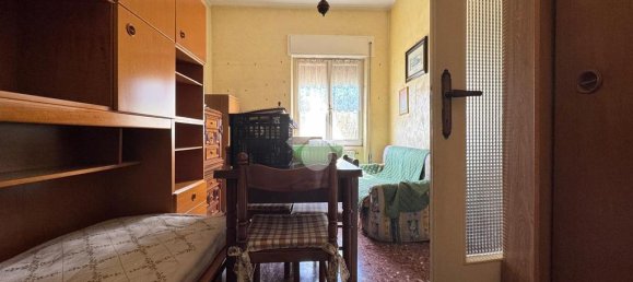 3 Schlafzimmer Wohnung in Monterotondo, Italy, Nr. 371415 8