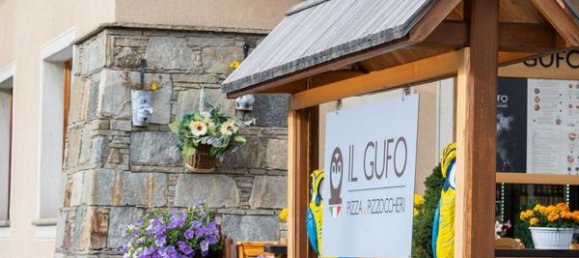 Коммерческая недвижимость 170м² в Ливиньо, Италия № 187196 4