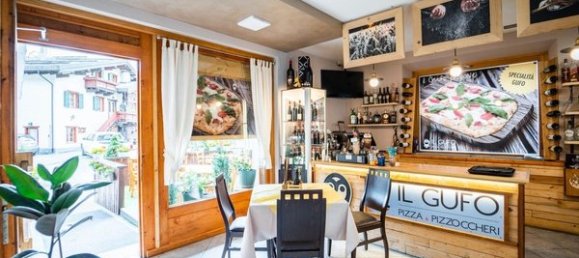 Коммерческая недвижимость 170м² в Ливиньо, Италия № 187196 22