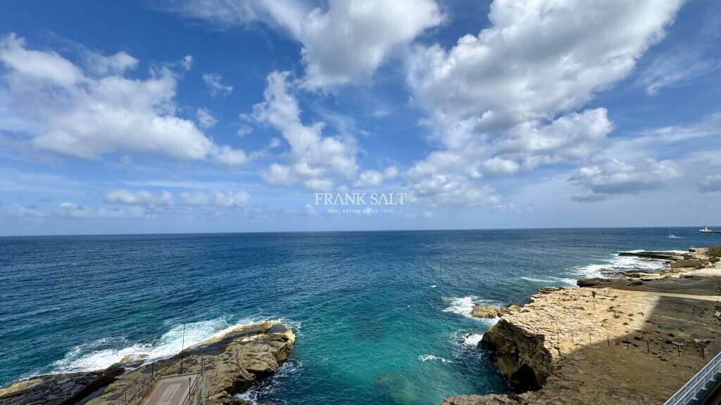 3 bedrooms Apartment in Sliema, Malta No. 239