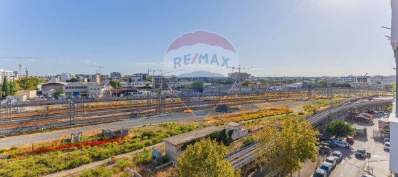 Apartamento de 4 dormitorios en Bari, Italy No. 344145 29