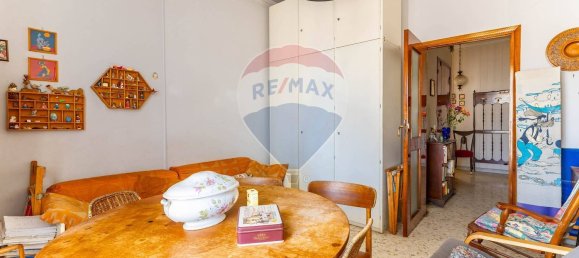 Apartamento de 4 dormitorios en Bari, Italy No. 344145 16