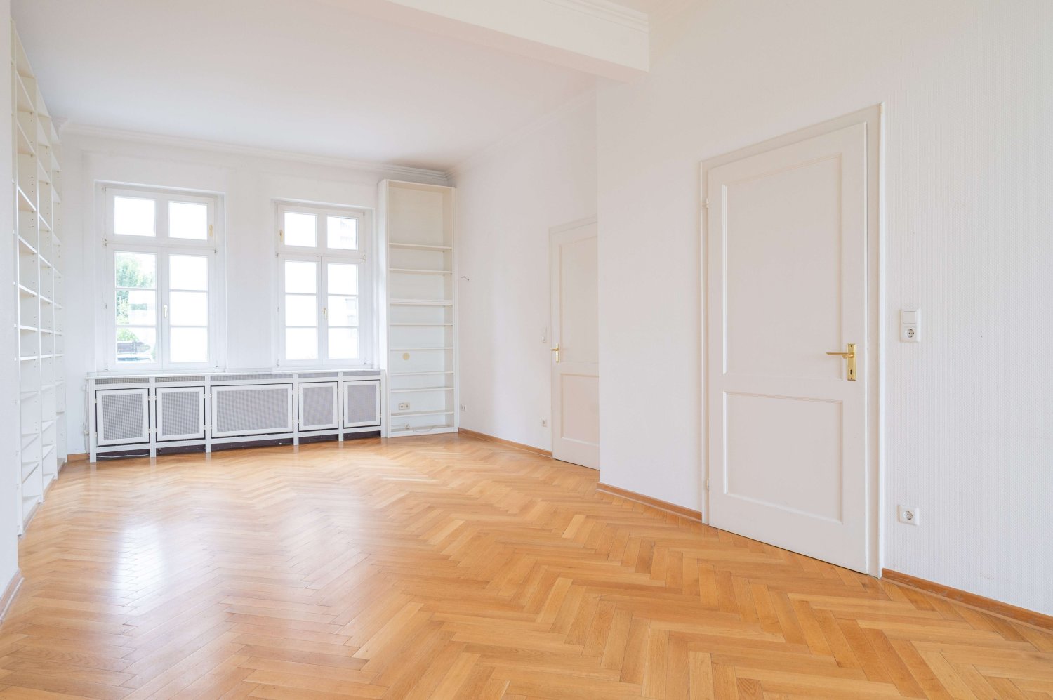 Villa de 6 dormitorios en Dusseldorf, Germany No. 356848