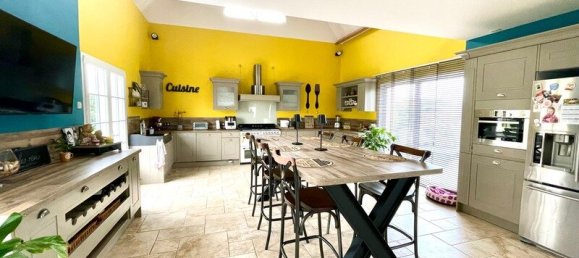 4 Schlafzimmer Haus in Savonnieres, France, Nr. 258403 5