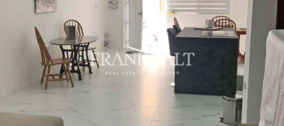 2 bedrooms Maisonette in Rabat, Malta No. 7045 2