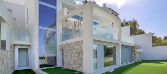 4 Schlafzimmer Villa in Altea, Spain, Nr. 80912 2
