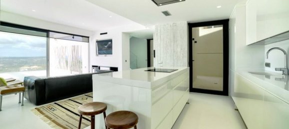 4 Schlafzimmer Villa in Altea, Spain, Nr. 80912 5