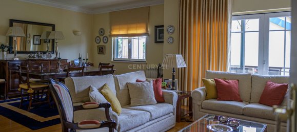 3 Schlafzimmer Doppelhaus in Sintra, Portugal, Nr. 116783 4