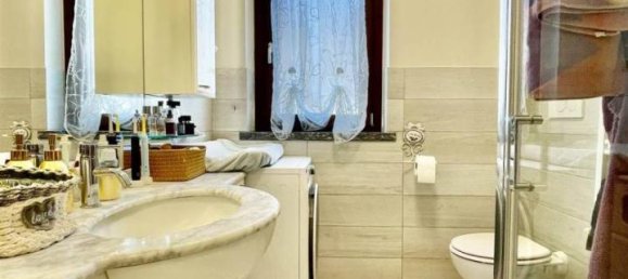 3غرفة شقة في Seregno, Italy رقم 23936 22