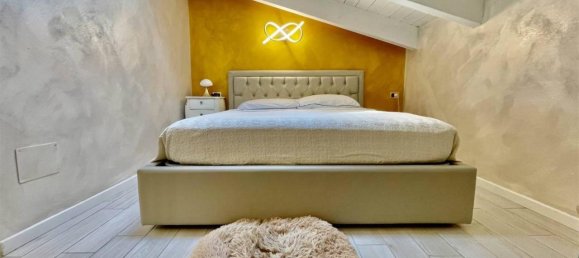 3غرفة شقة في Seregno, Italy رقم 23936 97