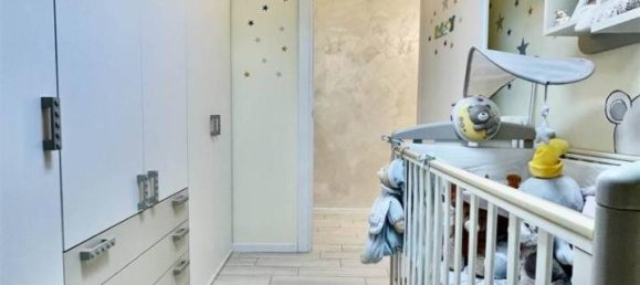 3غرفة شقة في Seregno, Italy رقم 23936 44