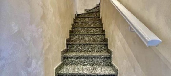 3غرفة شقة في Seregno, Italy رقم 23936 80