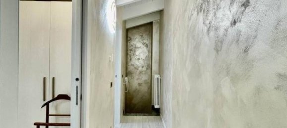 3غرفة شقة في Seregno, Italy رقم 23936 115