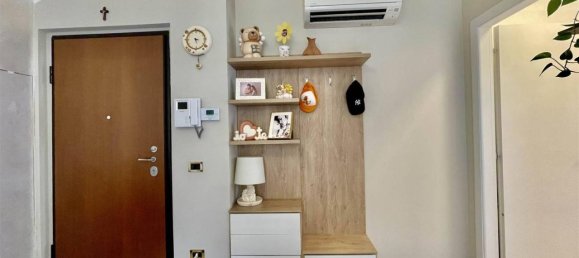 3غرفة شقة في Seregno, Italy رقم 23936 4