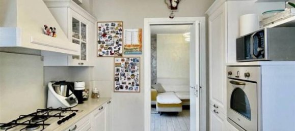 3غرفة شقة في Seregno, Italy رقم 23936 10