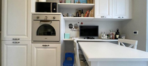 3غرفة شقة في Seregno, Italy رقم 23936 14