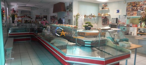 4 rooms House in Ferrieres-en-Gatinais, France No. 215764 3