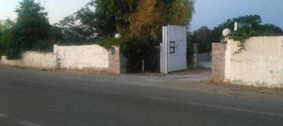 3-salle Maison à Brindisi, Italy No. 253143 5