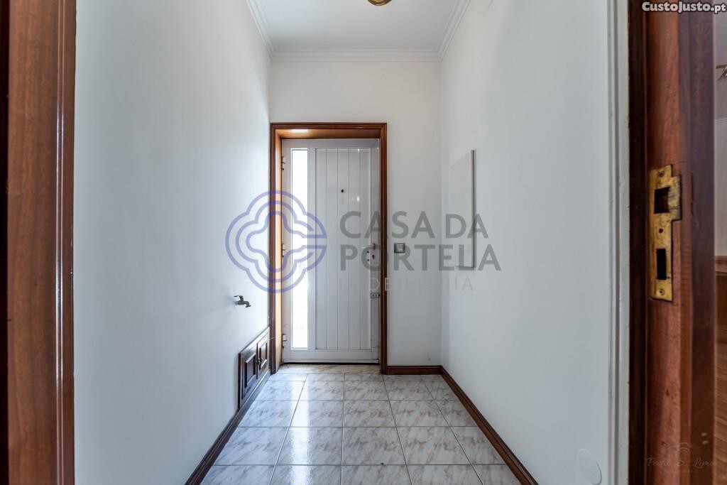 3 chambres Maison à Vila Nova de Gaia, Portugal No. 55834