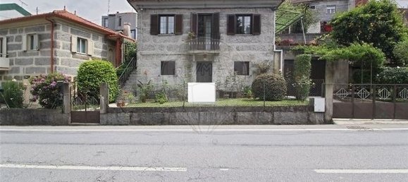 3 bedrooms House in Guimaraes, Portugal No. 42633 2