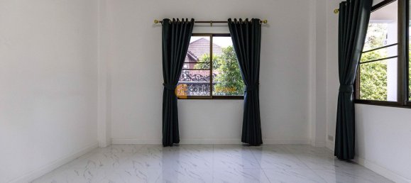 Дом 130м² в Паттайя, Таиланд № 68867 18