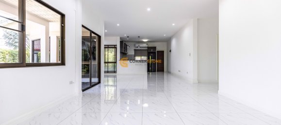 Дом 130м² в Паттайя, Таиланд № 68867 9