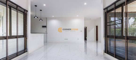 Дом 130м² в Паттайя, Таиланд № 68867 13