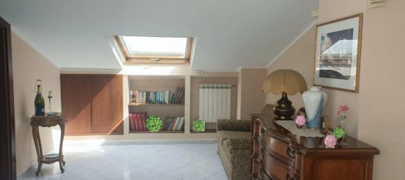 7 rooms House in Benevento, Italy No. 35910 43