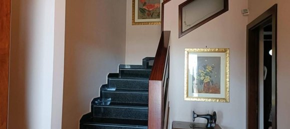 7 rooms House in Benevento, Italy No. 35910 48