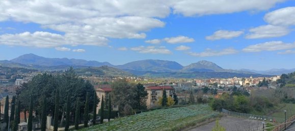 7 rooms House in Benevento, Italy No. 35910 6