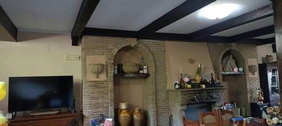 7 rooms House in Benevento, Italy No. 35910 25