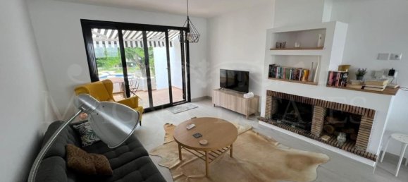 Таунхаус с 3 спальнями в Эстепона, Испания № 100759 2