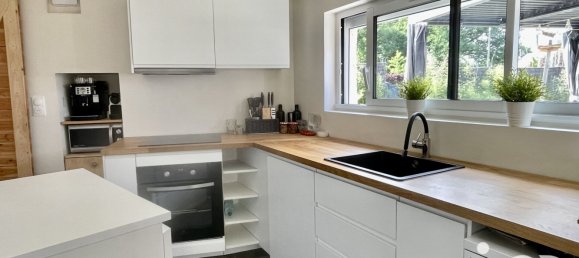 3 Schlafzimmer Haus in Montbazon, France, Nr. 317239 6